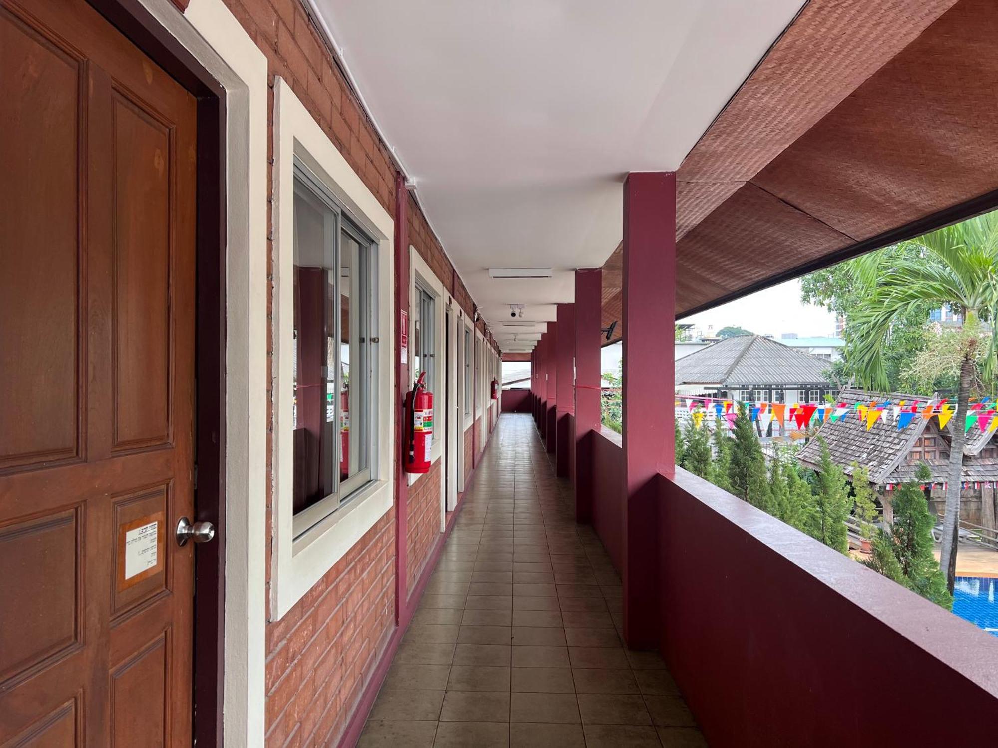 Albergue Red Brick Chiang Mai Exterior foto